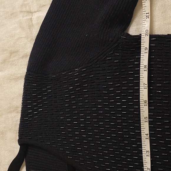 Merino Wool Black Liz Claiborne Beaded Sweater - Picture 9 of 16